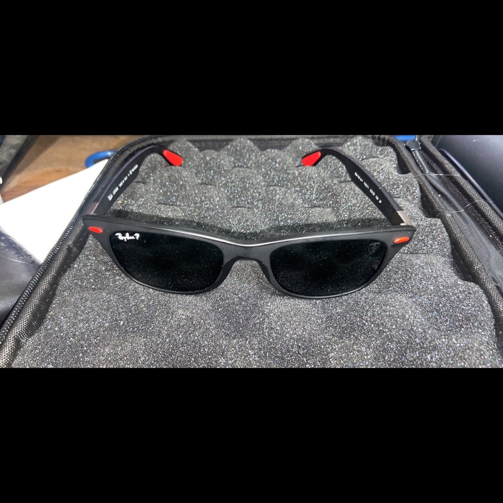 Ferrari rayban liteforce polarized